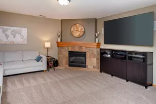 814 New Century Blvd S, Maplewood, MN 55119 - Photo 24