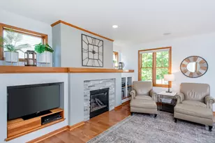 814 New Century Blvd S, Maplewood, MN 55119 - Photo 4