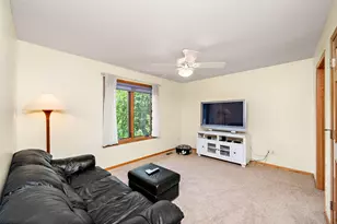 16025 48th Ave N, Plymouth, MN 55446 - Photo 38