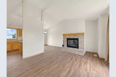817 Daniel Drive, Belle Plaine, MN 56011 - Photo 6