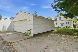 1877 Lacrosse Ave, Saint Paul, MN 55119 - Photo 20