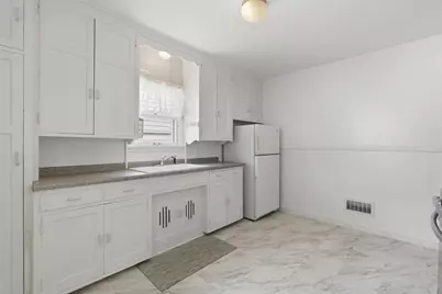 1877 Lacrosse Avenue, Saint Paul, MN 55119 - Photo 6