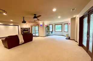 4470 Garland Ln N, Plymouth, MN 55446 - Photo 30