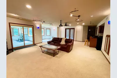 4470 Garland Lane N, Plymouth, MN 55446 - Photo 32
