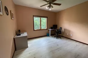 4470 Garland Ln N, Plymouth, MN 55446 - Photo 16