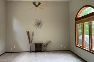 4470 Garland Ln N, Plymouth, MN 55446 - Photo 6