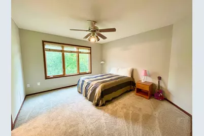 4470 Garland Lane N, Plymouth, MN 55446 - Photo 24