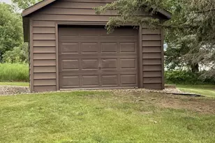 3155 Matthew Dr, Windom, MN 56101 - Photo 42