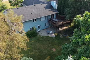 2508 Knoll Cir, Maplewood, MN 55109 - Photo 2