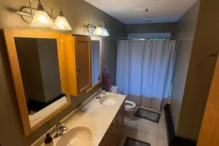 2508 Knoll Cir, Maplewood, MN 55109 - Photo 12