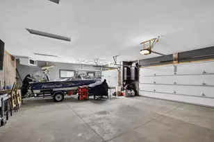 419 Skogen Dr, Kenyon, MN 55946 - Photo 32