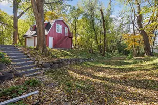 3904 Williston Rd, Minnetonka, MN 55345 - Photo 24