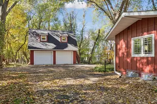 3904 Williston Rd, Minnetonka, MN 55345 - Photo 28