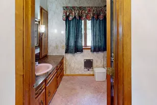 118 Arrowhead Rd, Emmons, MN 56029 - Photo 8