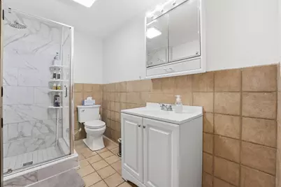 8601 Chalet Road, Bloomington, MN 55438 - Photo 22