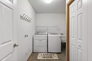 6341 Alwin Cir, Mound, MN 55364 - Photo 18