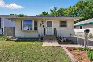 1576 Case Ave, Saint Paul, MN 55106 - Photo 2