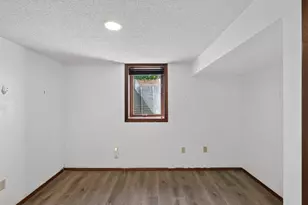1576 Case Ave, Saint Paul, MN 55106 - Photo 18