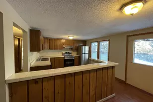602 E 1st St, Waconia, MN 55387 - Photo 6