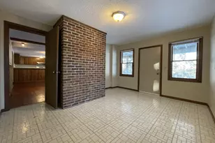 602 E 1st St, Waconia, MN 55387 - Photo 8