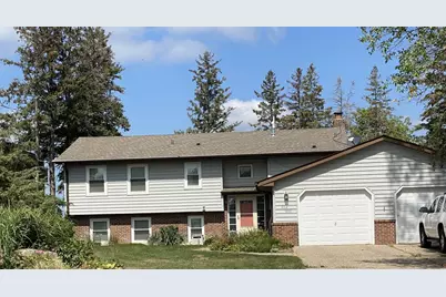 602 E 1st Street, Waconia, MN 55387 - Photo 1