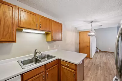 1003 Heather Lane, Waconia, MN 55387 - Photo 14