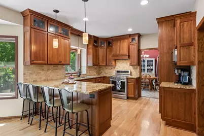 18477 Tristram Way, Eden Prairie, MN 55346 - Photo 4