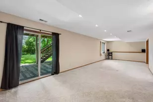 18477 Tristram Way, Eden Prairie, MN 55346 - Photo 44