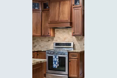18477 Tristram Way, Eden Prairie, MN 55346 - Photo 8