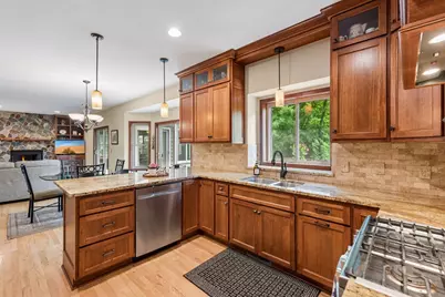 18477 Tristram Way, Eden Prairie, MN 55346 - Photo 10