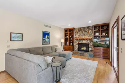 18477 Tristram Way, Eden Prairie, MN 55346 - Photo 12