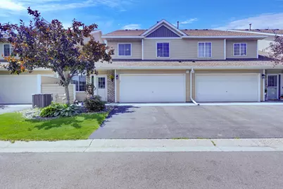 1644 Meadow Place, Shakopee, MN 55379 - Photo 2