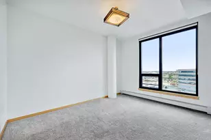 1240 S 2nd St, Minneapolis, MN 55415 - Photo 12