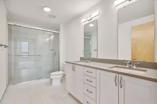 1240 S 2nd St, Minneapolis, MN 55415 - Photo 14