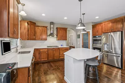 10412 Oregon Avenue N, Brooklyn Park, MN 55445 - Photo 18