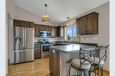 6612 Yosemite Street, Saint Cloud, MN 56303 - Photo 4