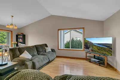 6612 Yosemite Street, Saint Cloud, MN 56303 - Photo 8