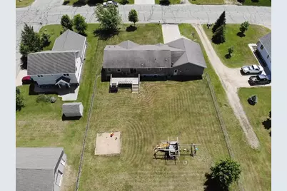 708 Irving Avenue SW, Wadena, MN 56482 - Photo 2