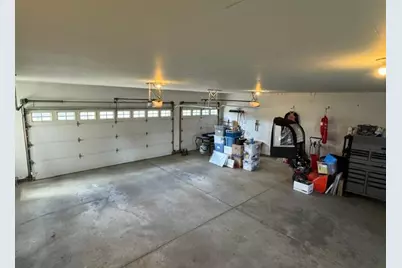 708 Irving Avenue SW, Wadena, MN 56482 - Photo 8