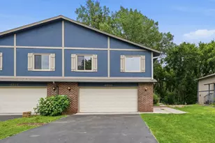 4250 Thornhill Ln, Vadnais Heights, MN 55127 - Photo 30