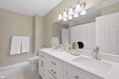 4250 Thornhill Lane, Vadnais Heights, MN 55127 - Photo 16