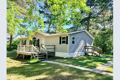 506 Central Avenue S, Park Rapids, MN 56470 - Photo 2