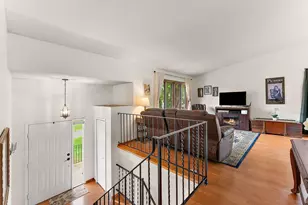 3836 Laurel Ct, Eagan, MN 55122 - Photo 4