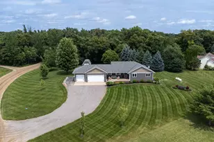 19436 Memory Cir, Hutchinson, MN 55350 - Photo 38