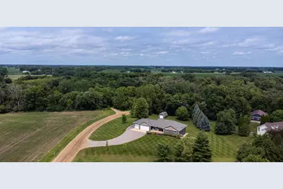 19436 Memory Circle, Hutchinson, MN 55350 - Photo 2