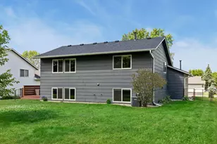 13761 Yosemite Ave S, Savage, MN 55378 - Photo 32
