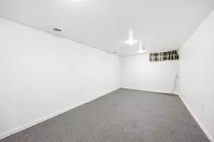 546 Erie St SE, Hutchinson, MN 55350 - Photo 20