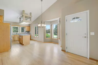 10926 Leaping Deer Lane, Eden Prairie, MN 55344 - Photo 8