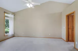 10926 Leaping Deer Ln, Eden Prairie, MN 55344 - Photo 14