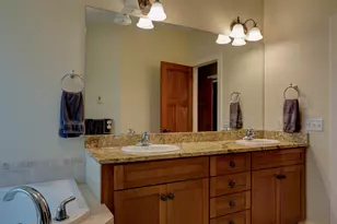 6065 Seamans Dr, Shorewood, MN 55331 - Photo 24